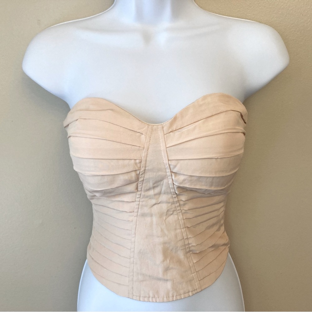 Silence & Noise pleated strapless top with side zipper and silicon strip XS